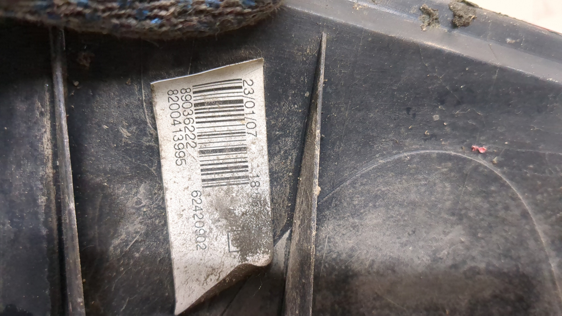 Фонарь задний правый