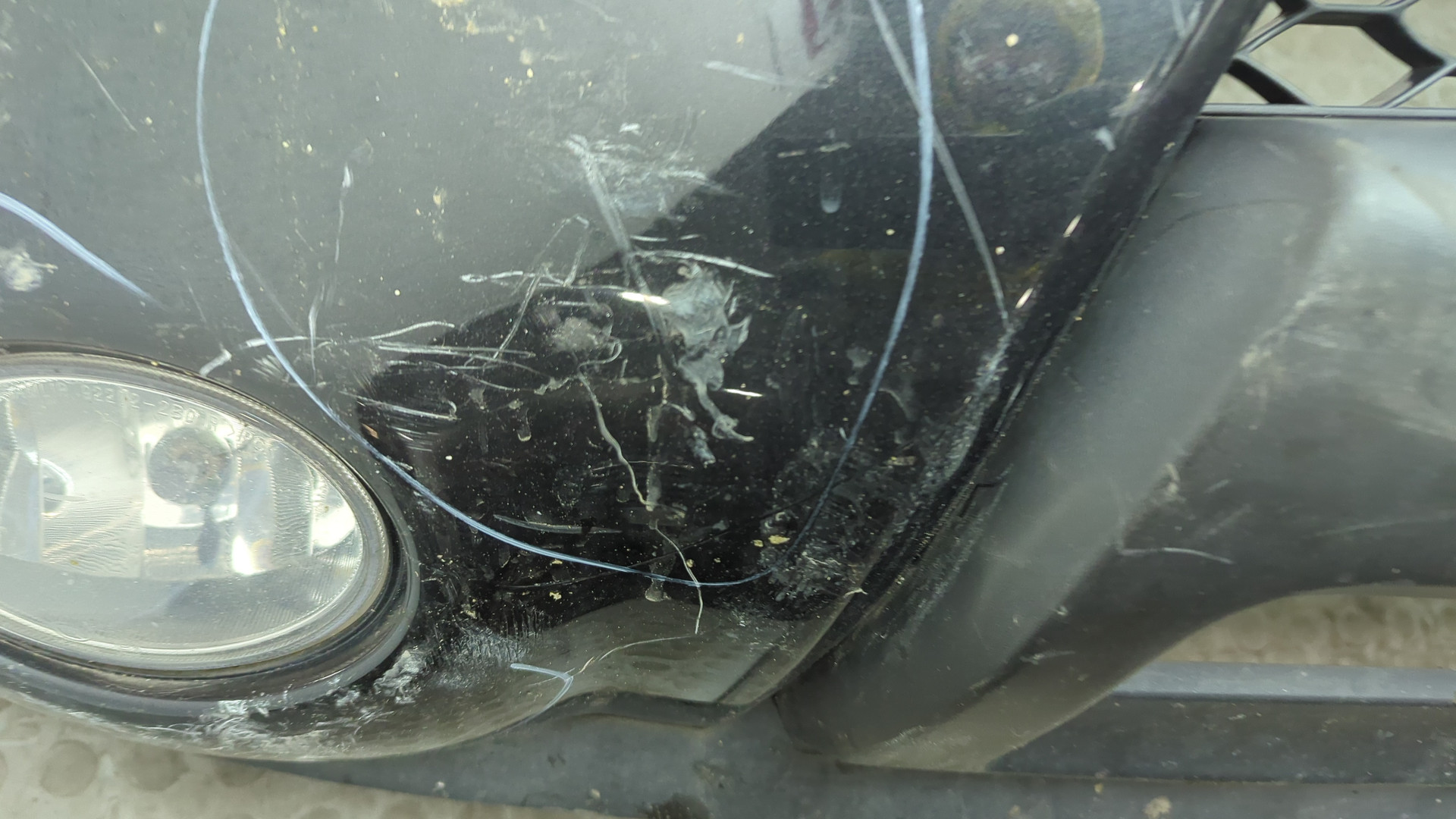 Бампер передний