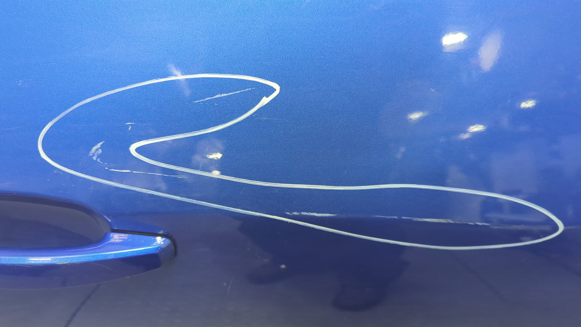 Дверь передняя правая