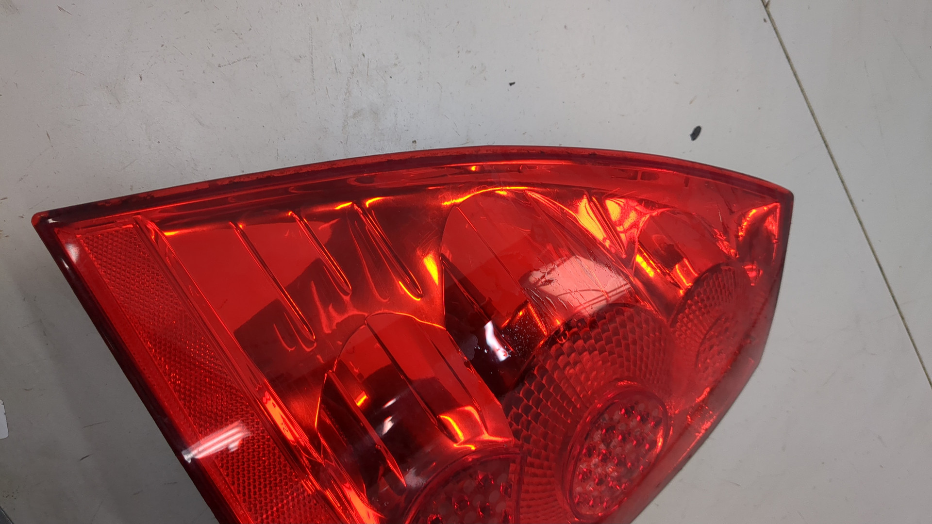 Фонарь задний левый