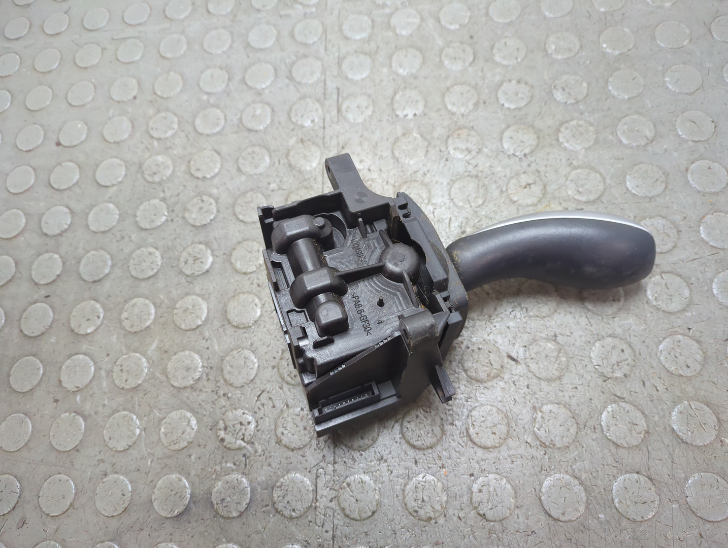 Кулиса МКПП / АКПП