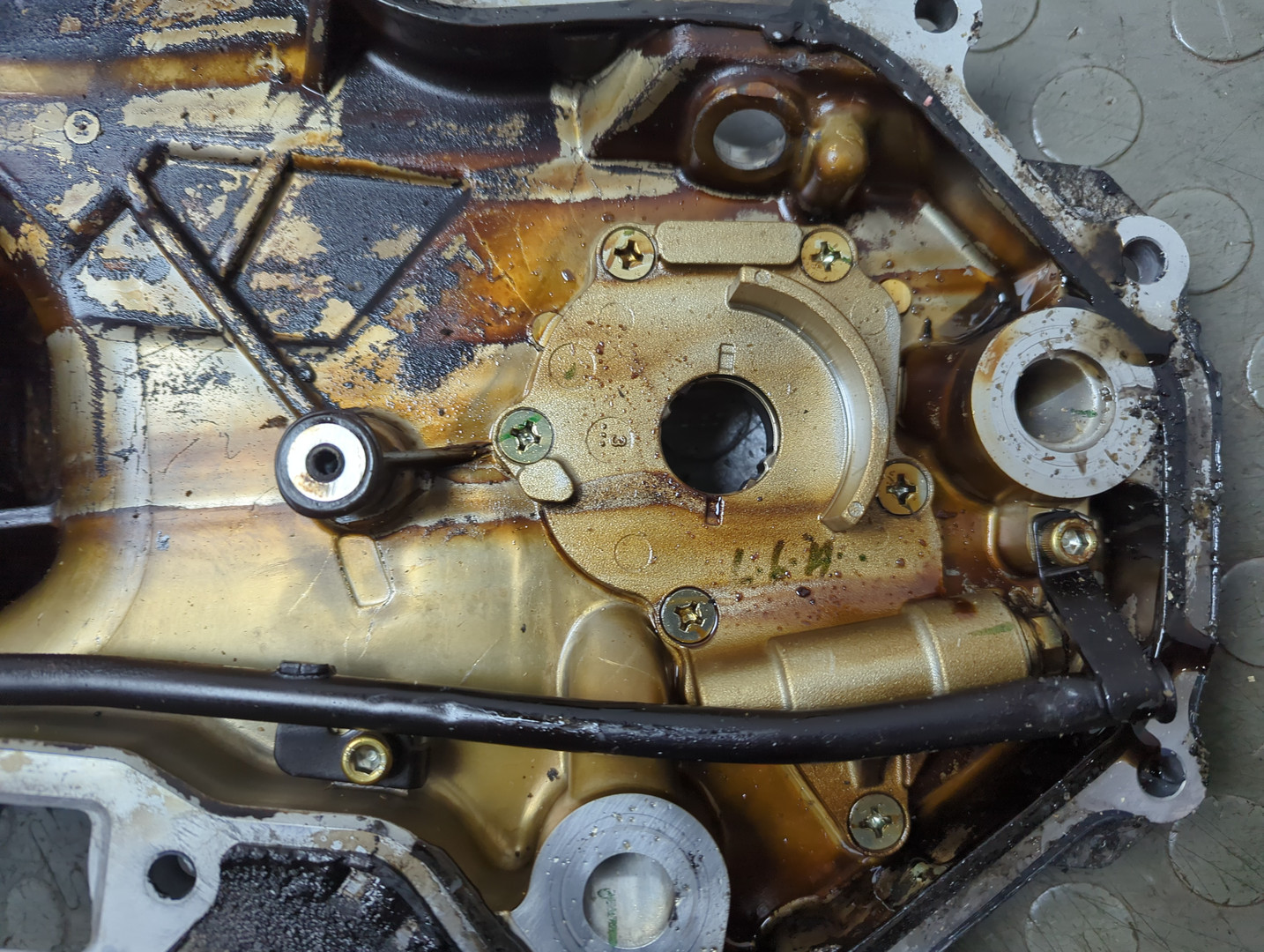 Насос масляный