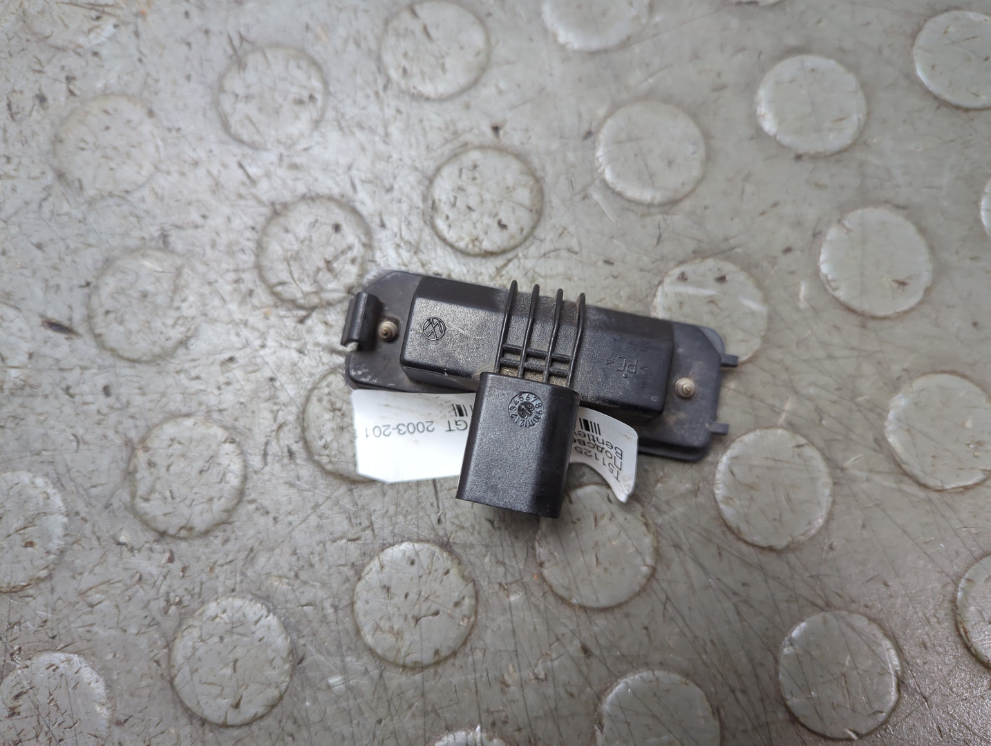 Фонарь подсветки номера