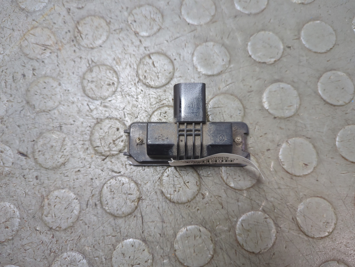 Фонарь подсветки номера