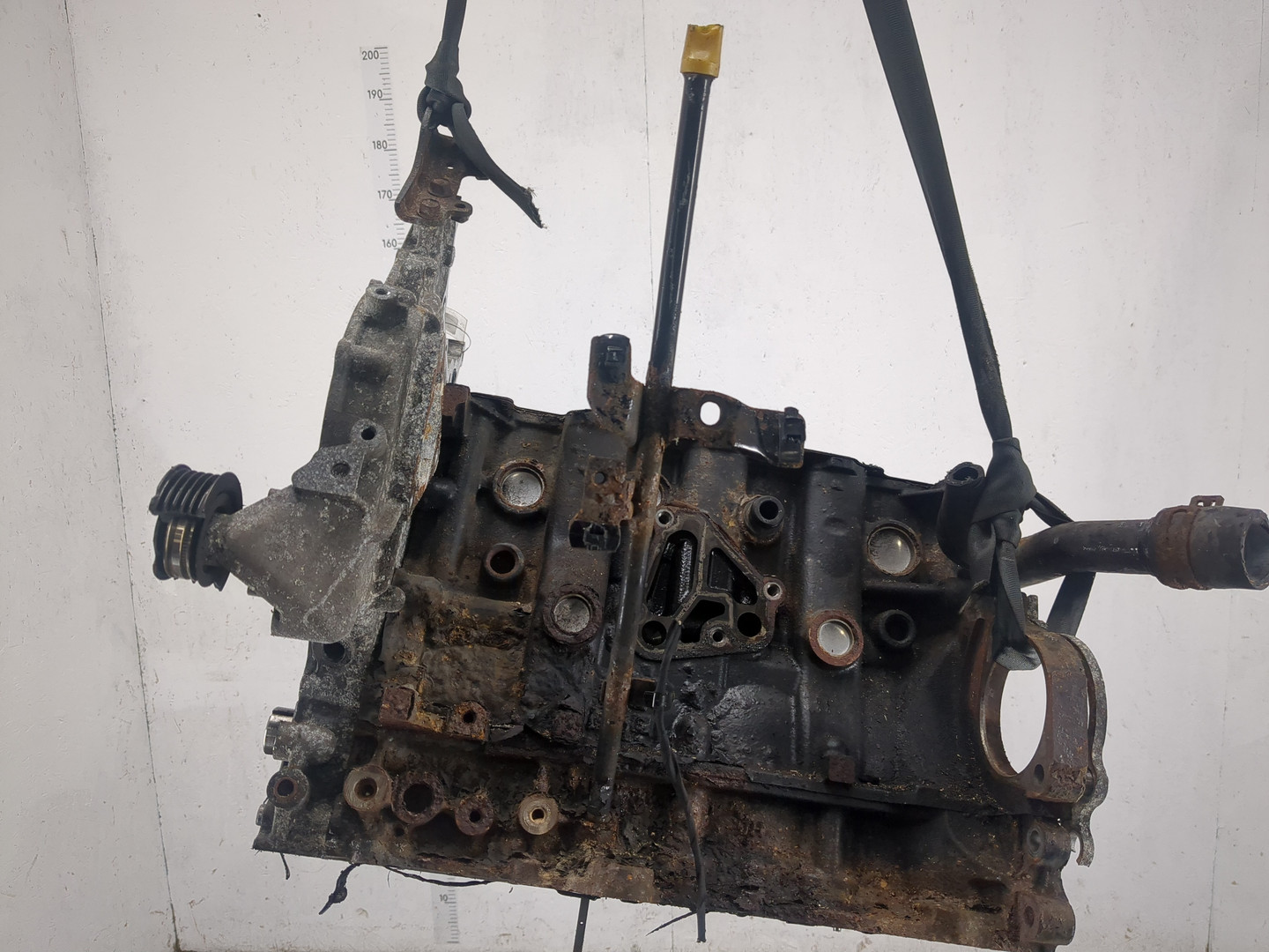 Блок двигателя