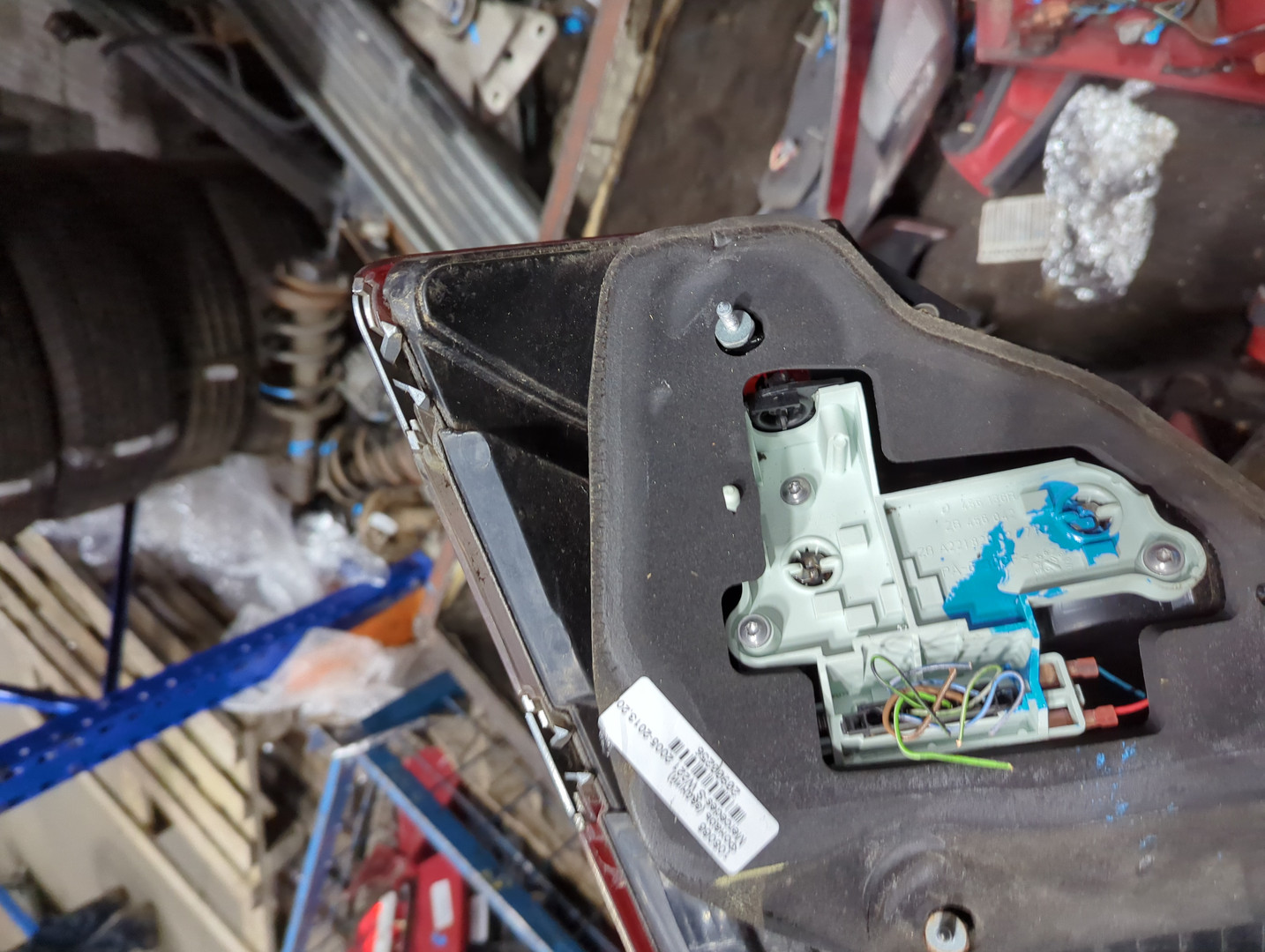 Фонарь задний правый