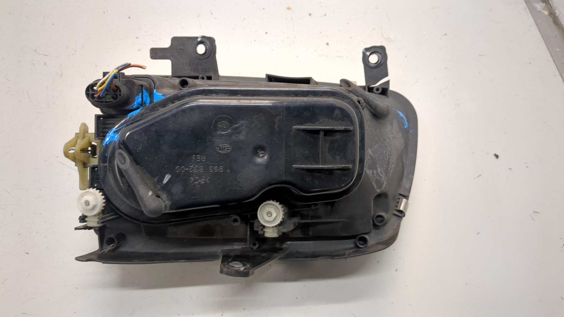 Фара правая