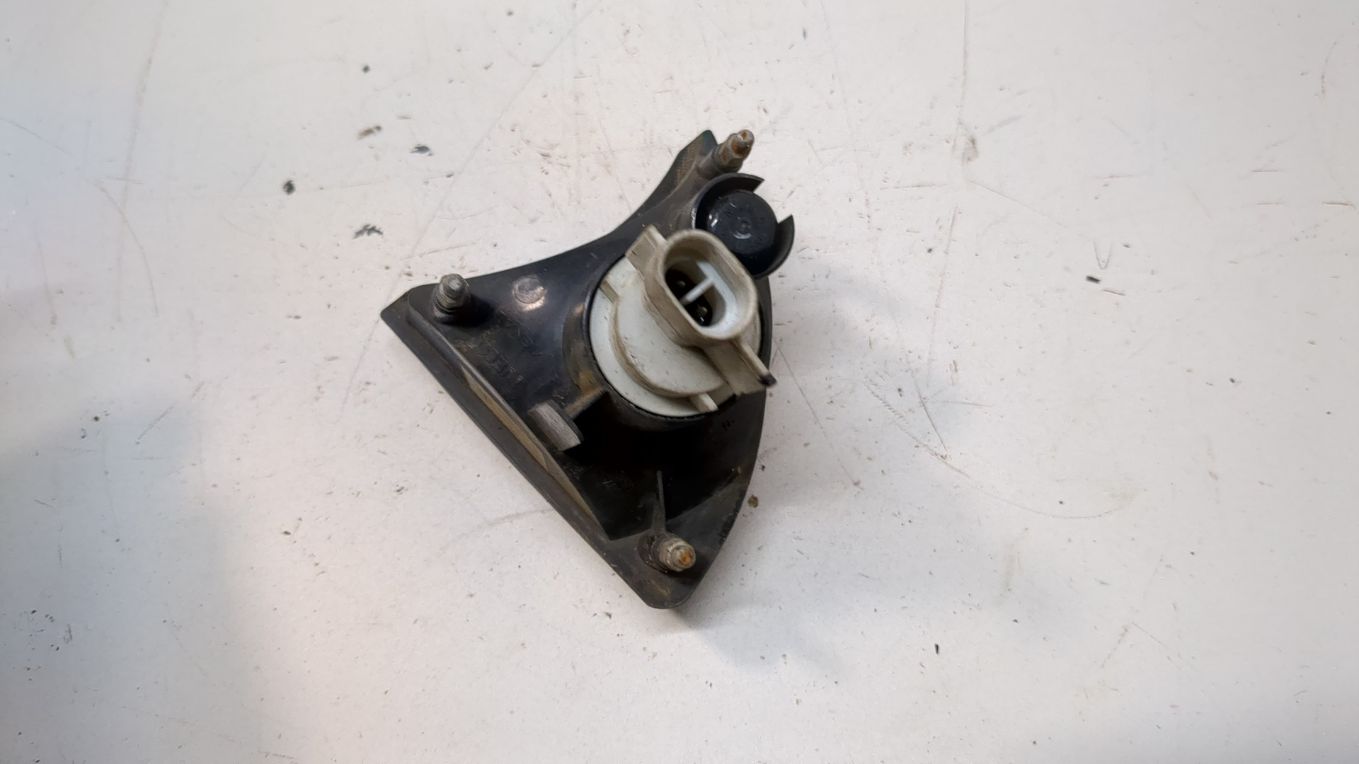 Повторитель на крыло левый