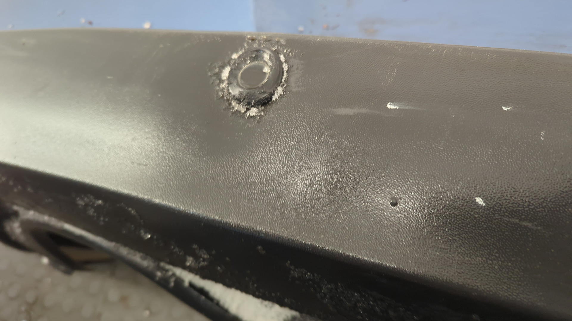 Бампер задний