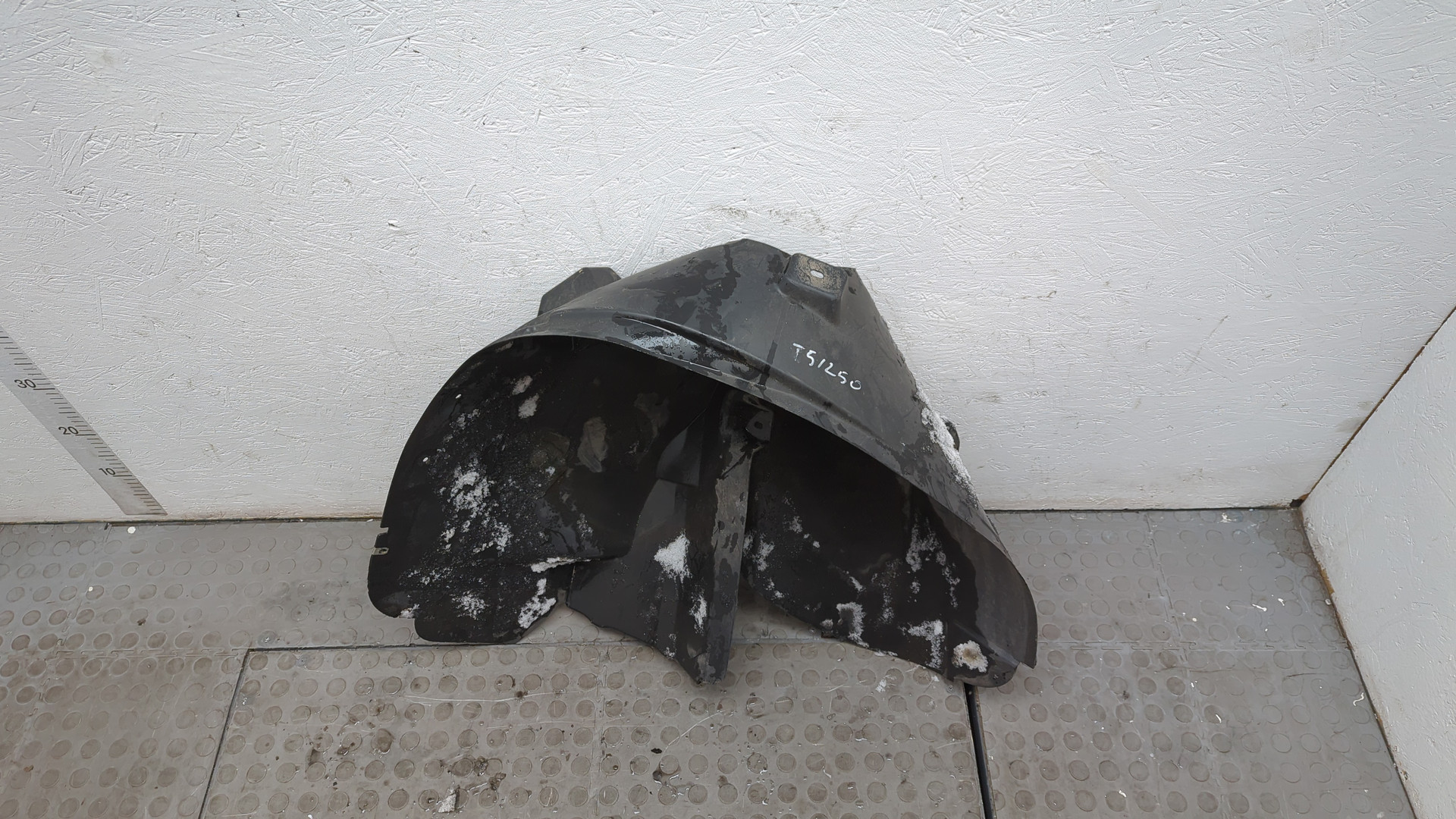 Локер передний левый