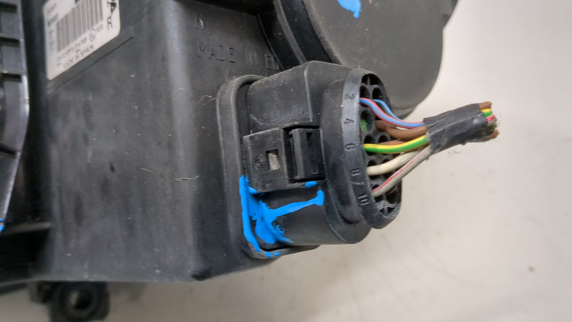 Фара правая