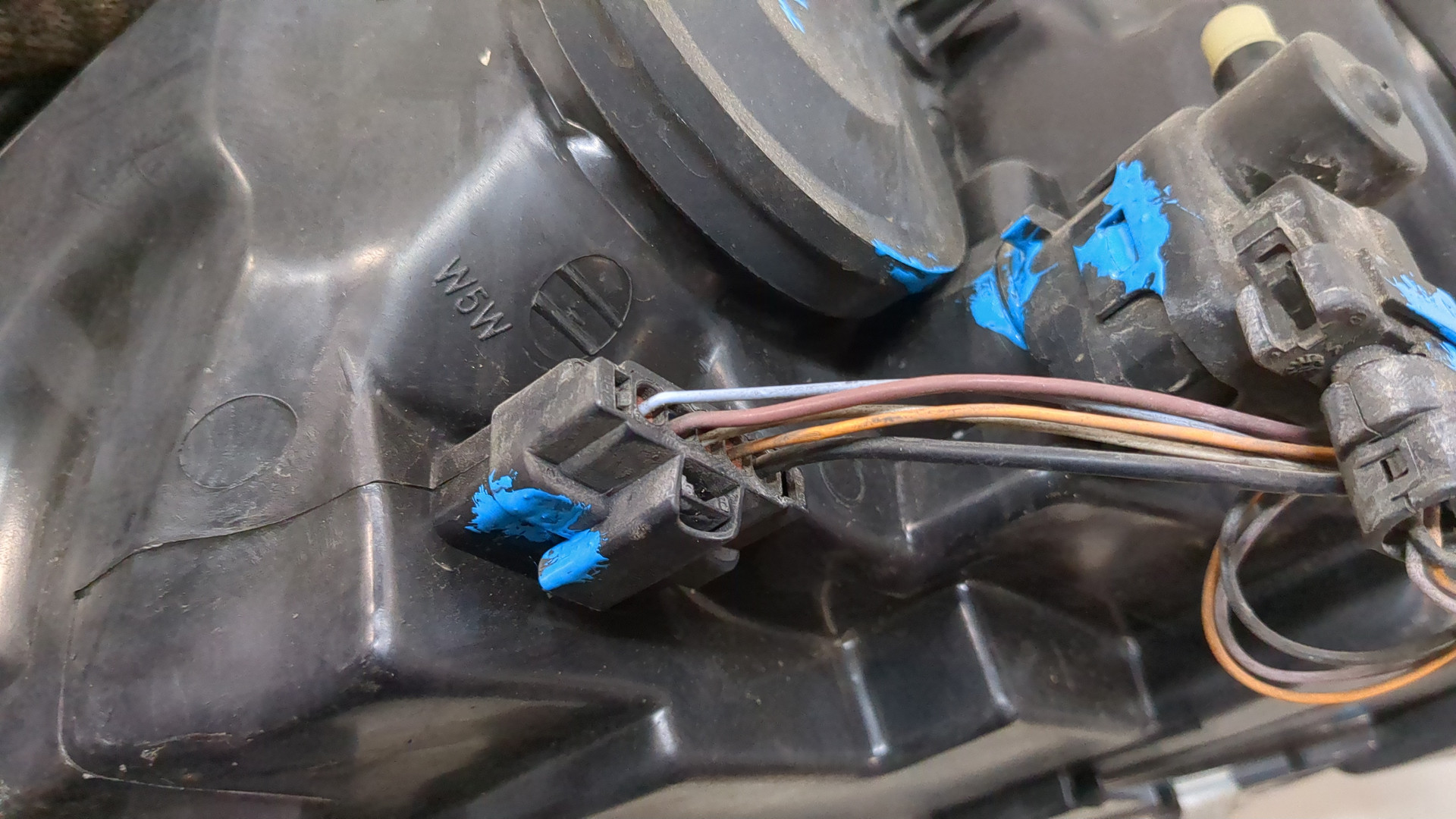 Фара правая