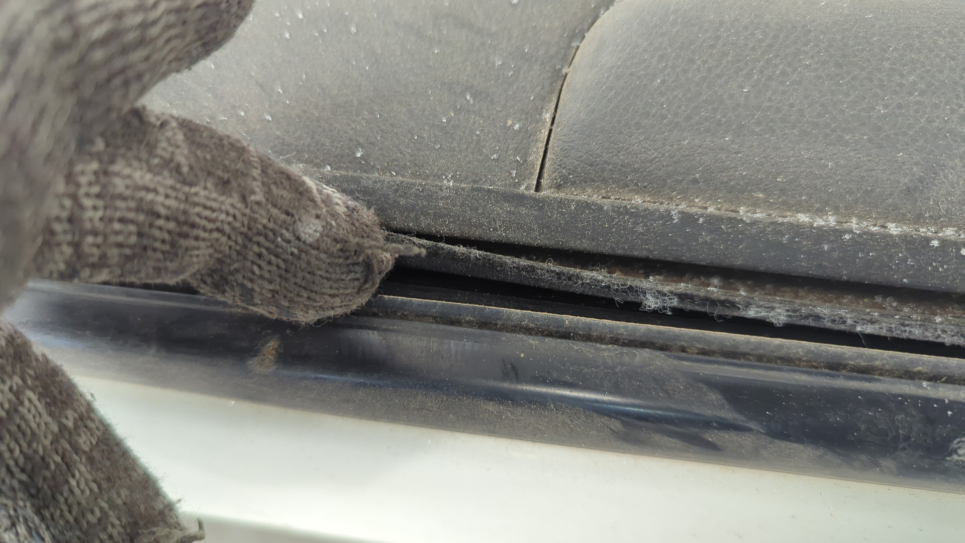 Дверь задняя левая