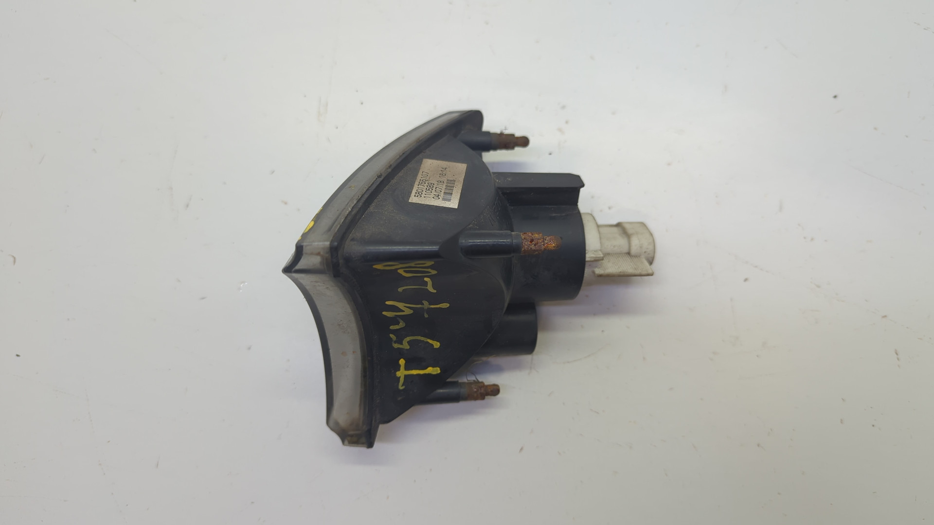 Повторитель на крыло правый