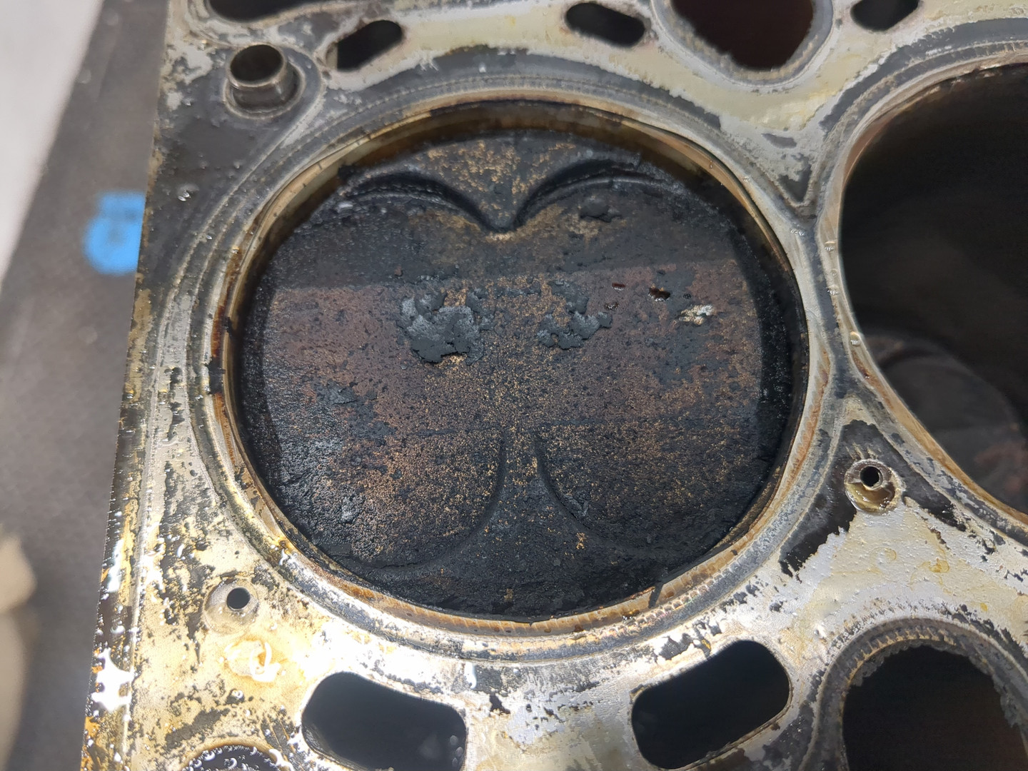 Блок двигателя