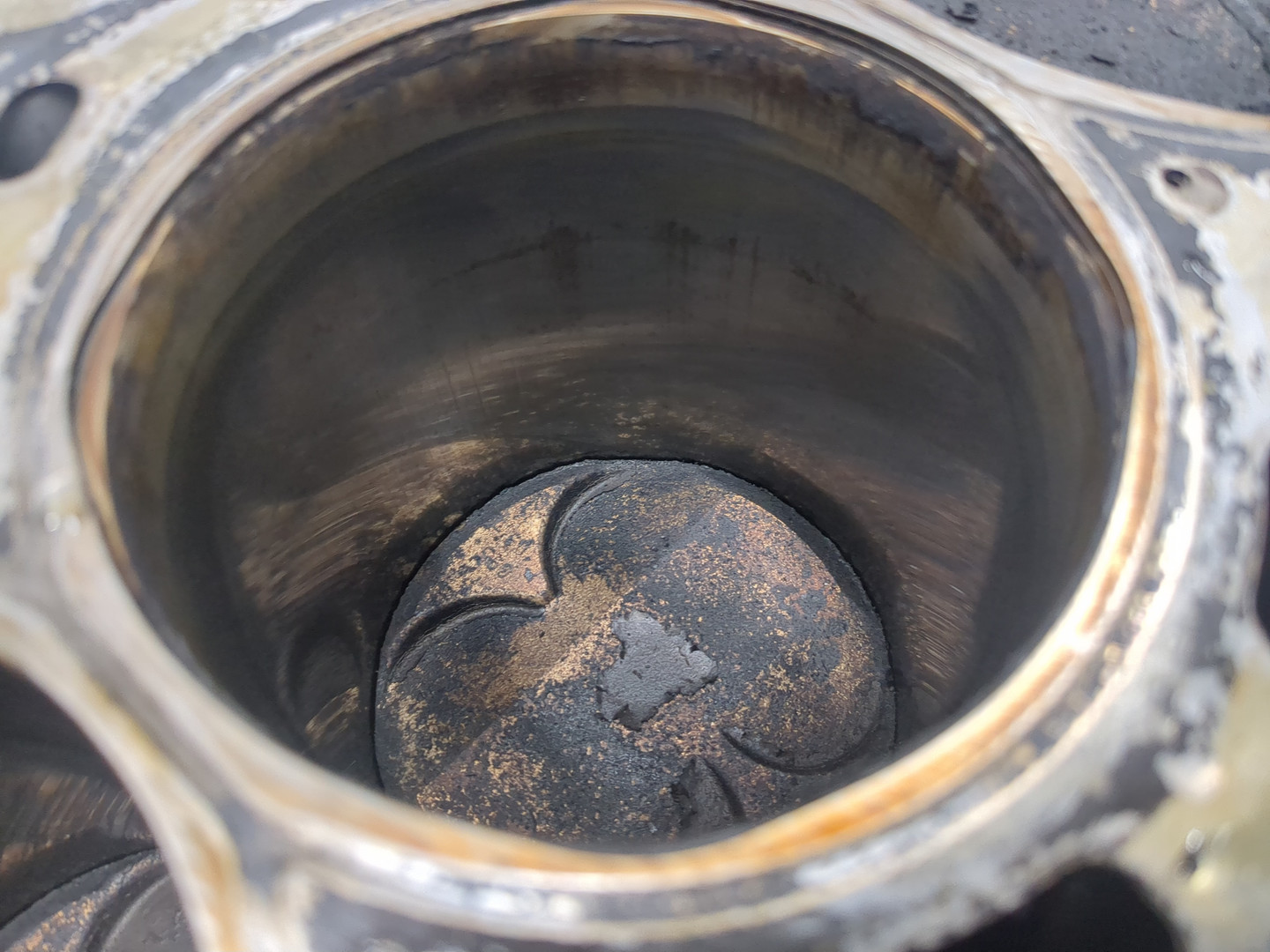 Блок двигателя