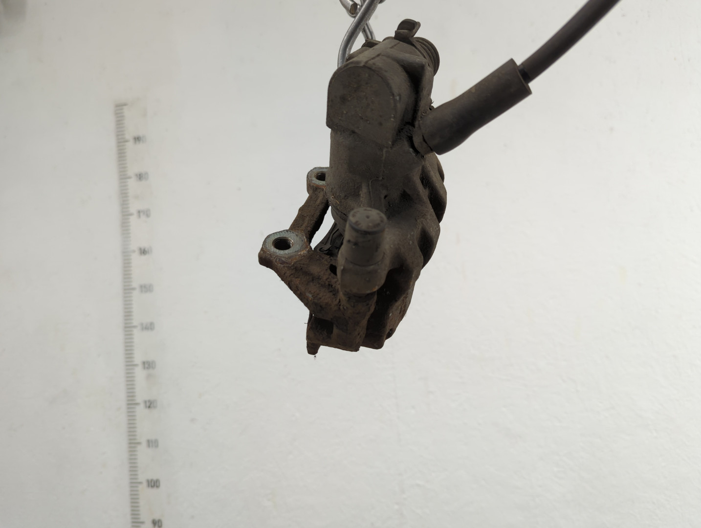 Суппорт задний правый