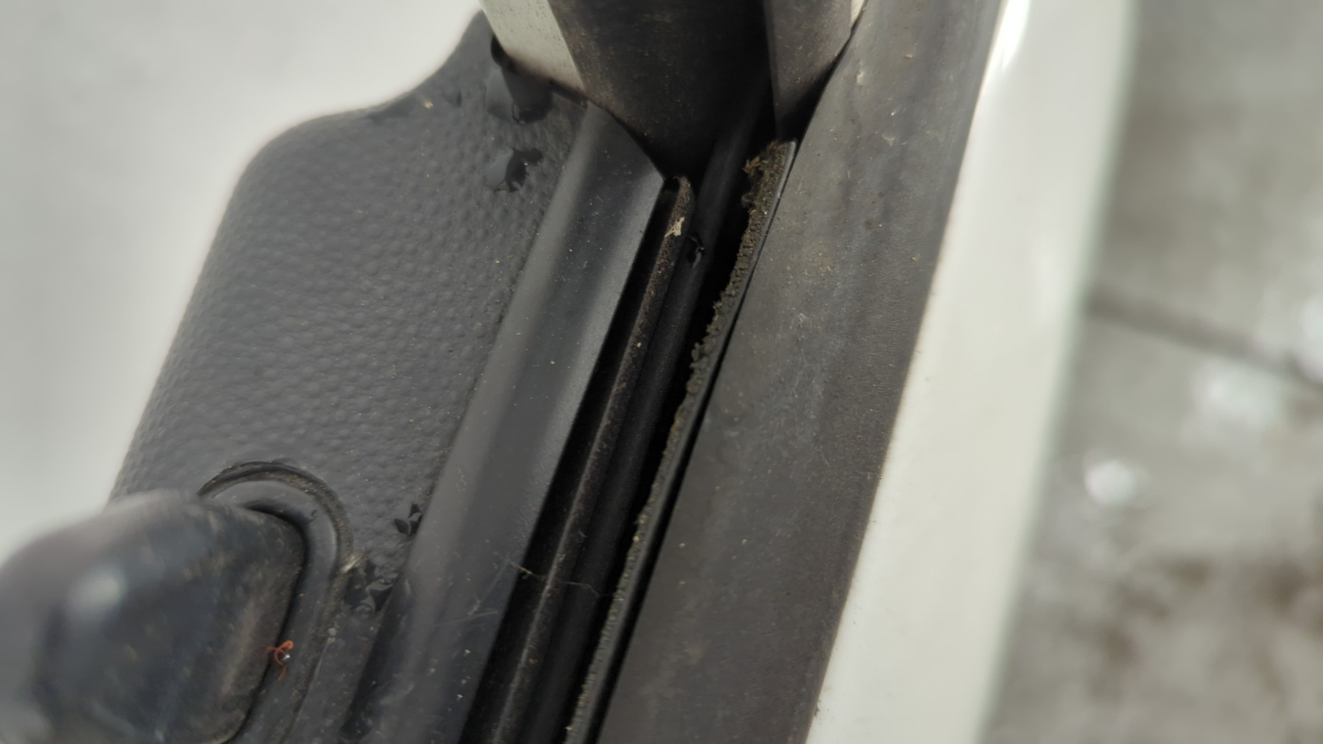 Дверь задняя правая