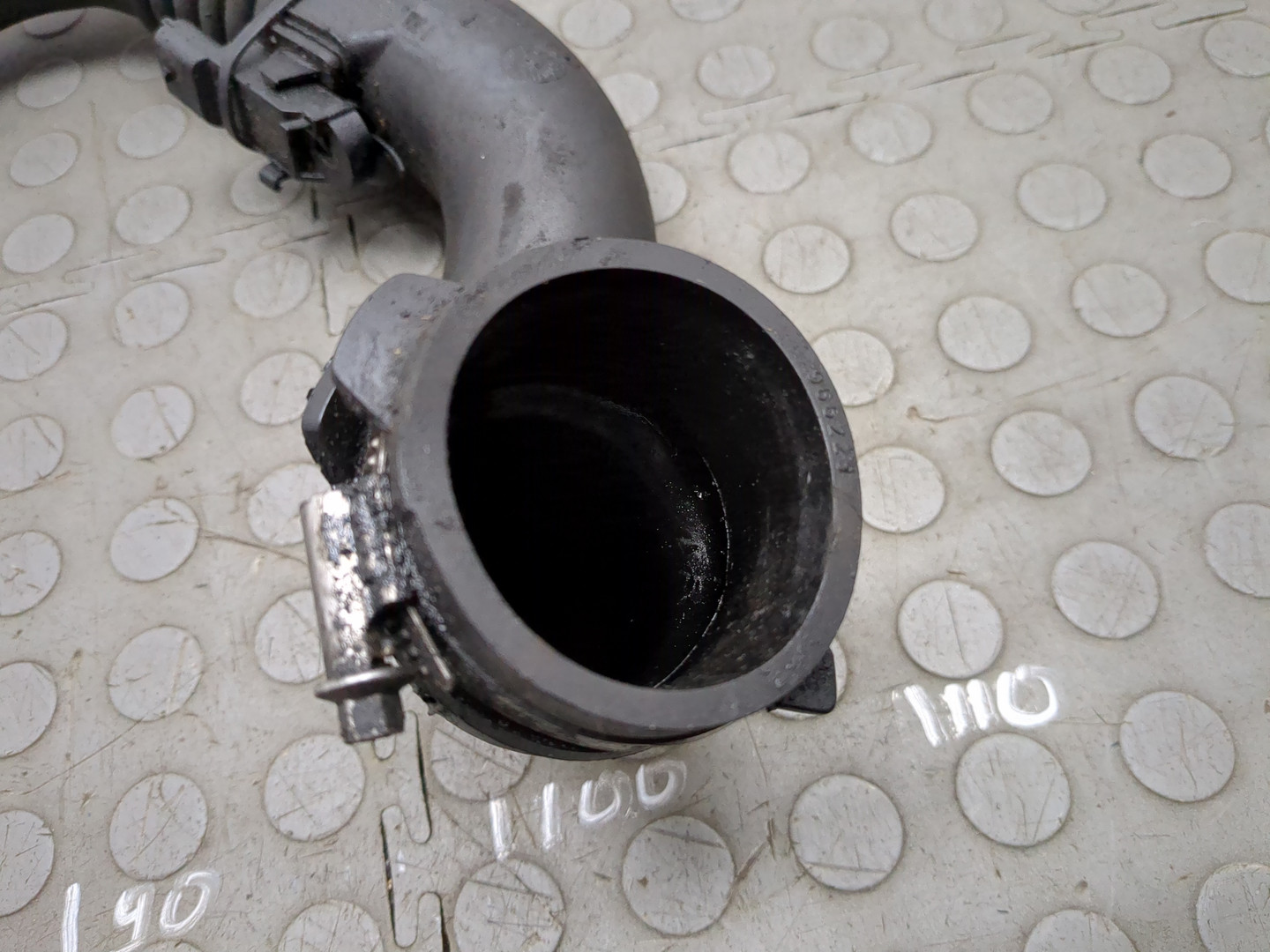 Патрубок интеркулера