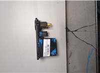 LR025882 Разъем AUX/USB Land Rover Range Rover Evoque 2011-2018 20903845 #1