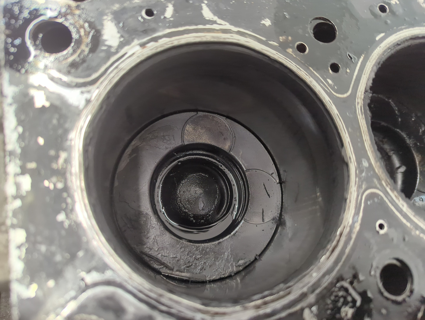 Блок двигателя