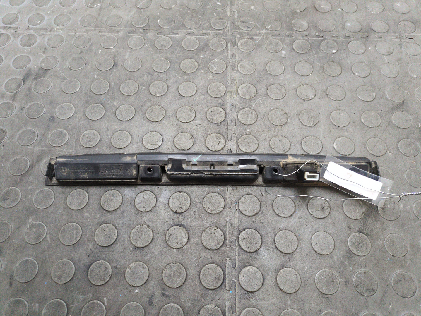 Фонарь подсветки номера