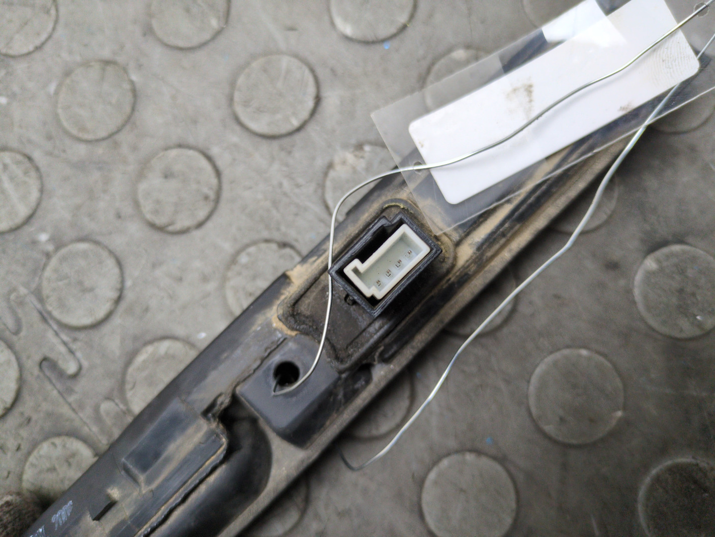 Фонарь подсветки номера