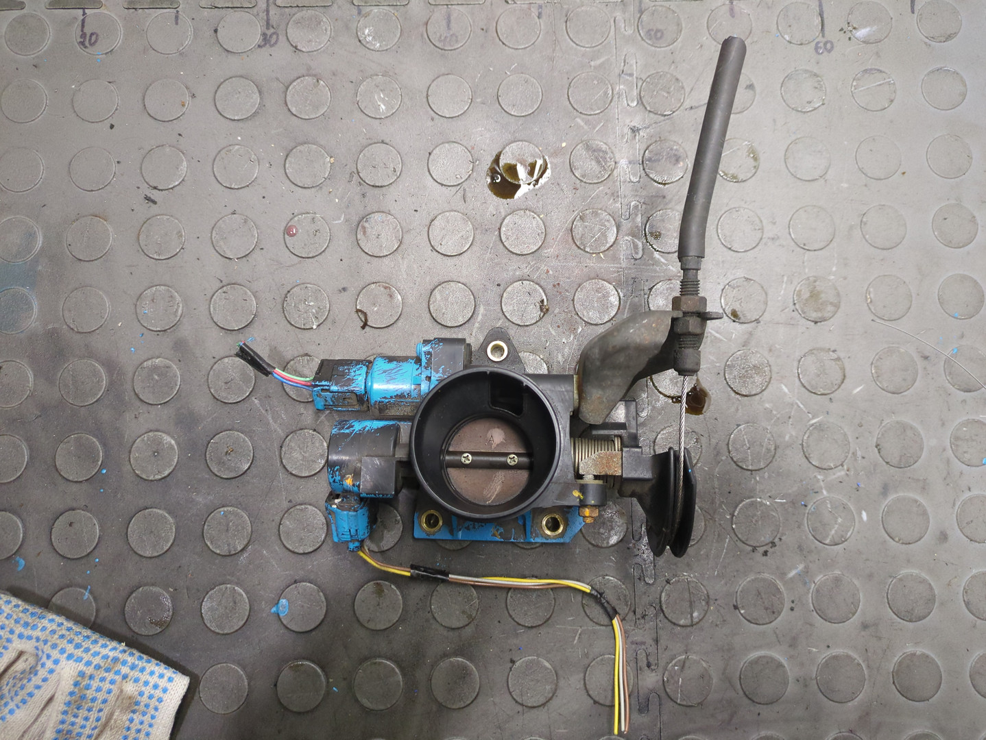 Заслонка дроссельная электрическая