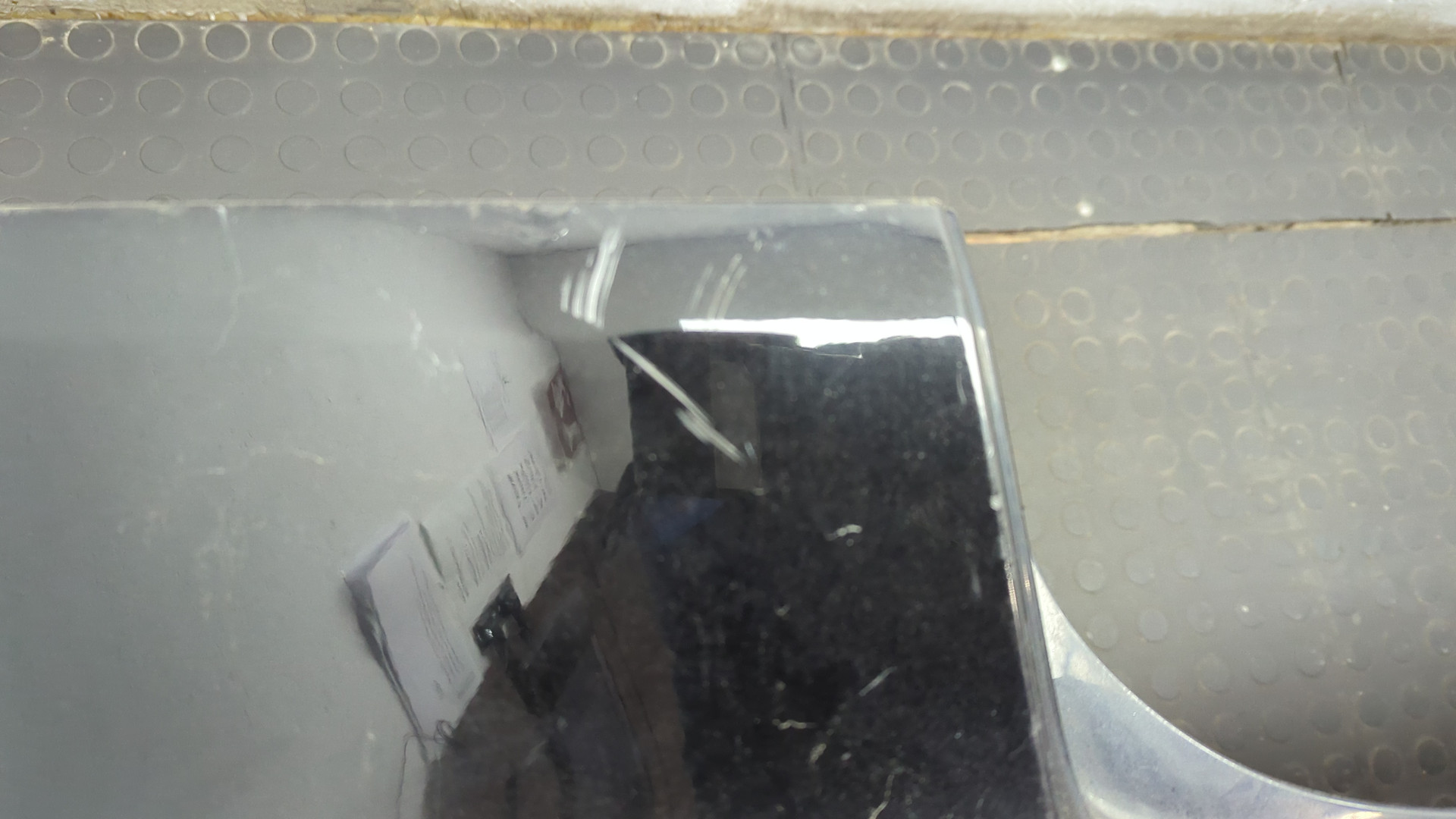 Бампер задний