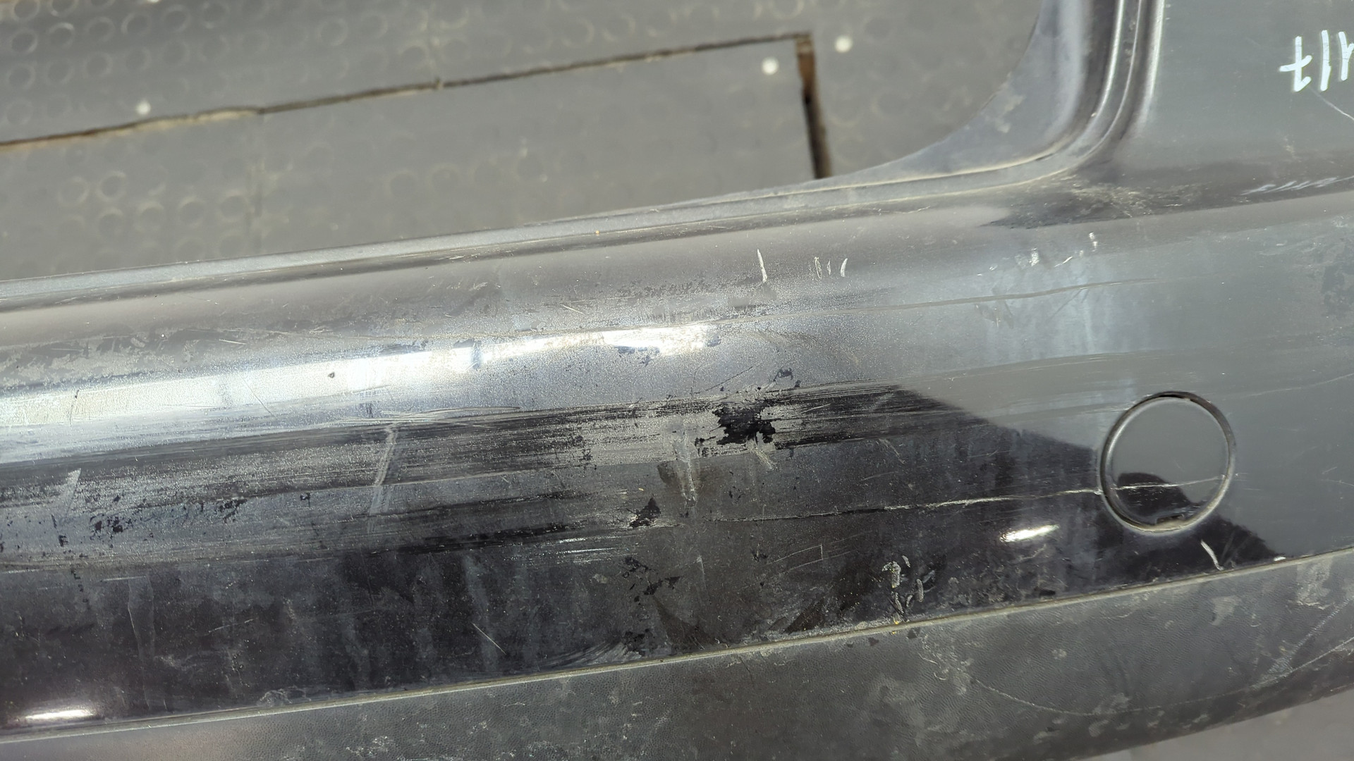 Бампер задний