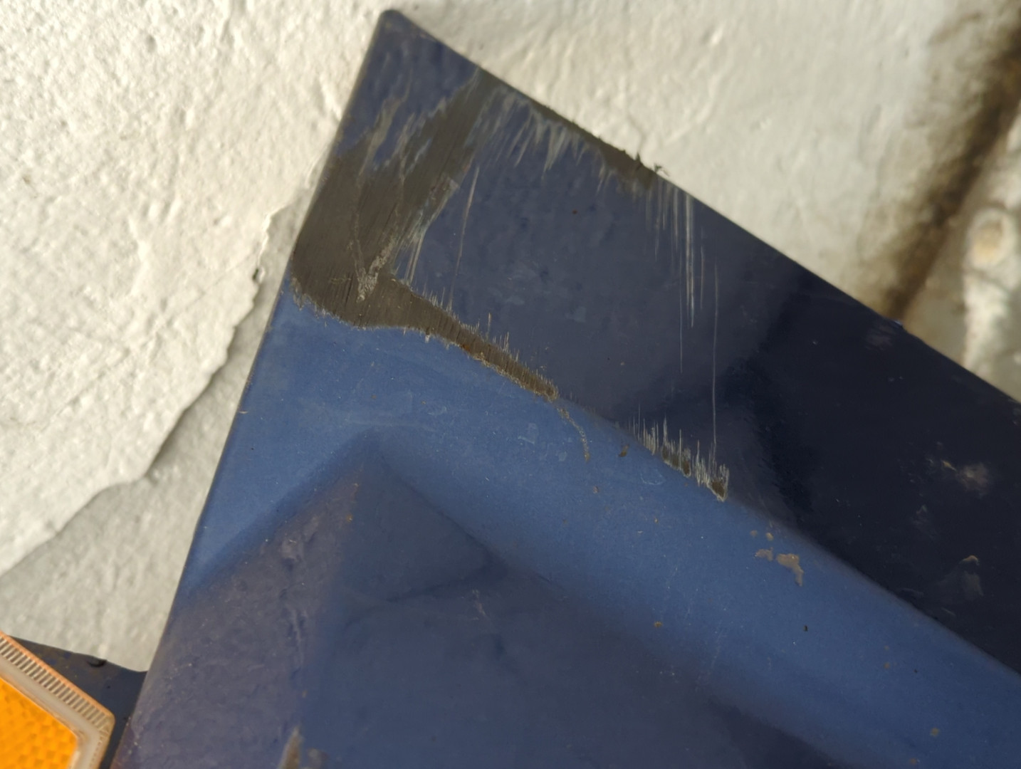 Бампер передний