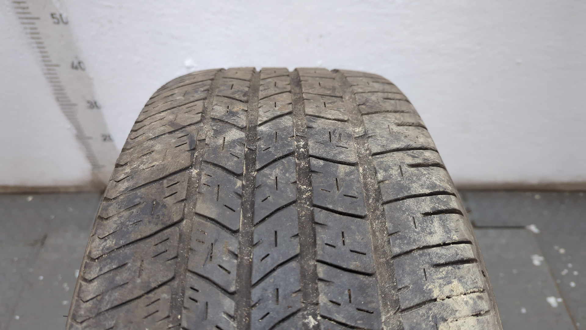 Шины комплект (4 шт.)