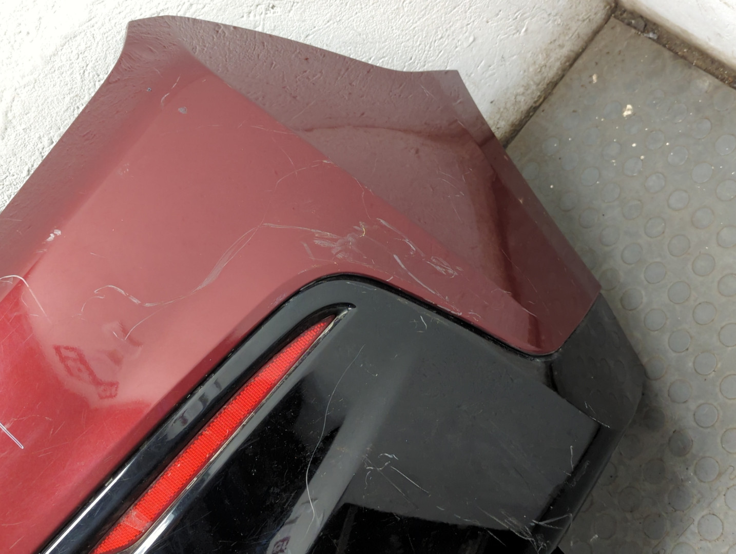 Бампер задний