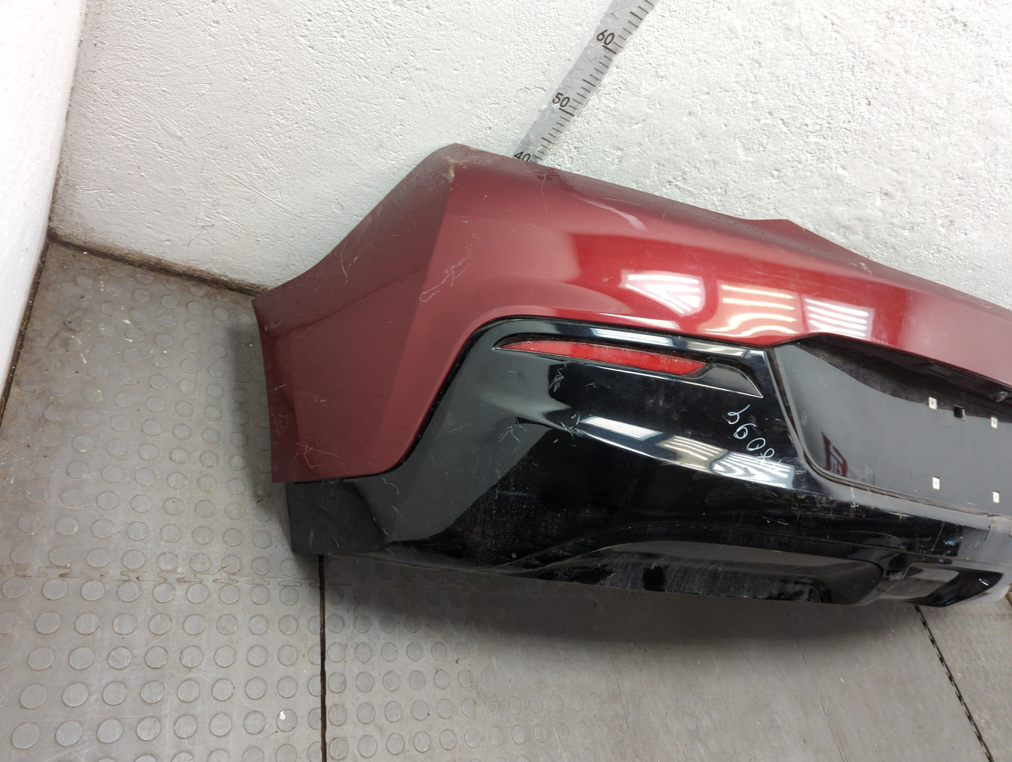 Бампер задний