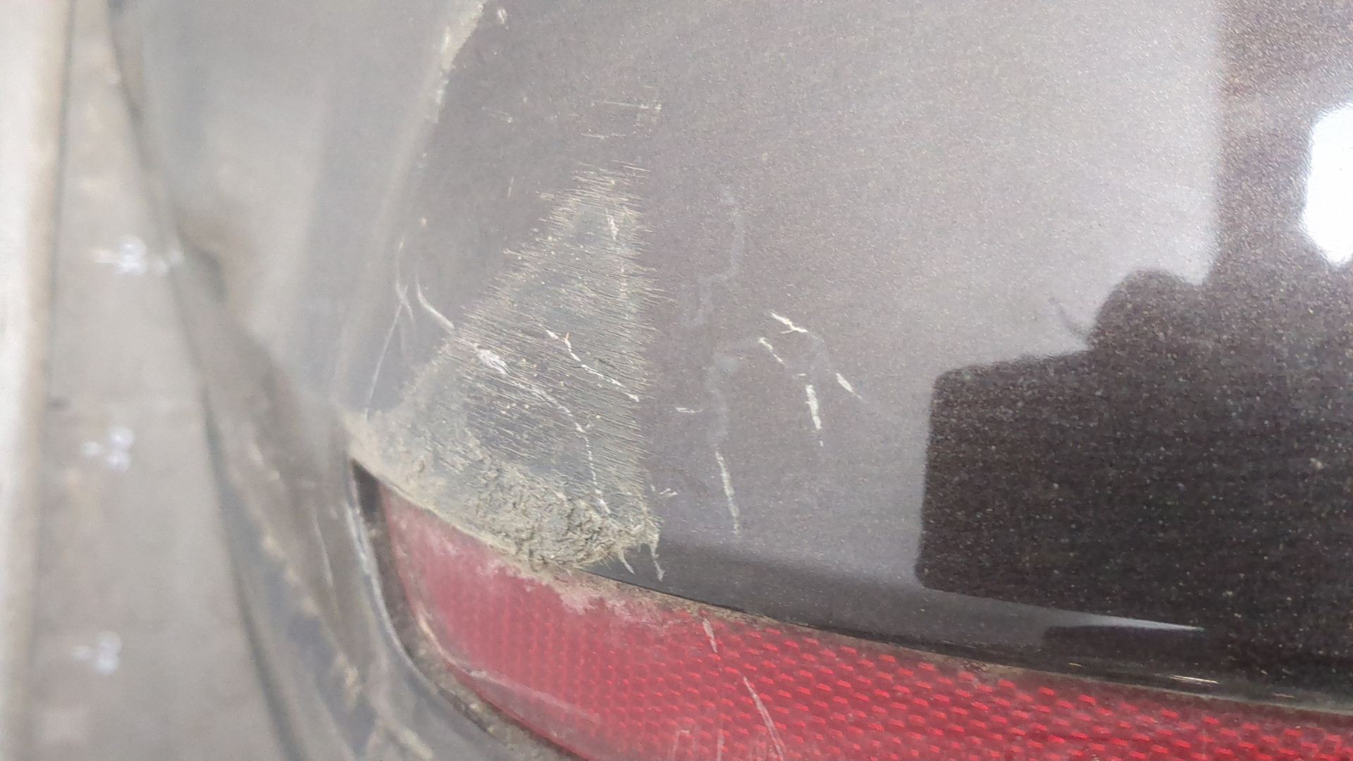 Бампер задний