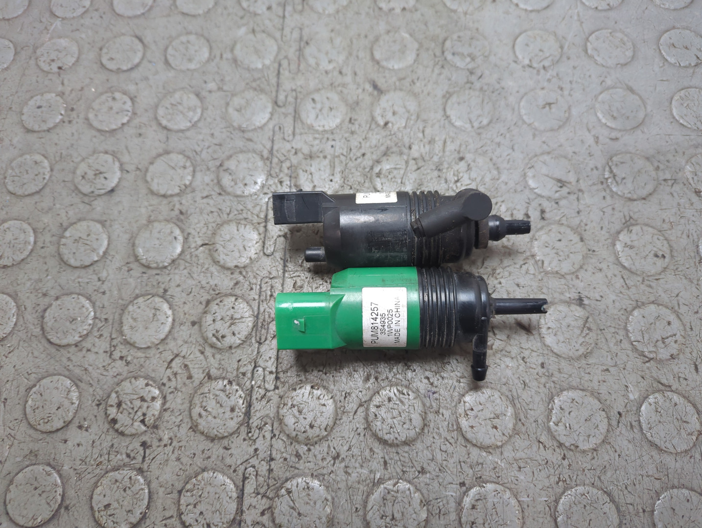 Насос омывателя