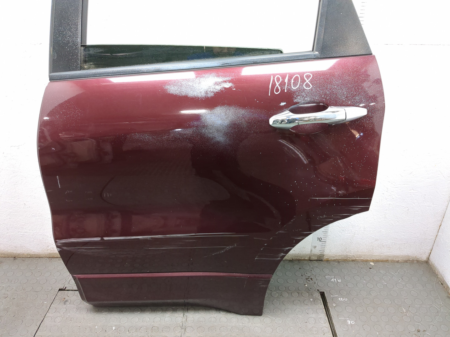 Дверь задняя левая