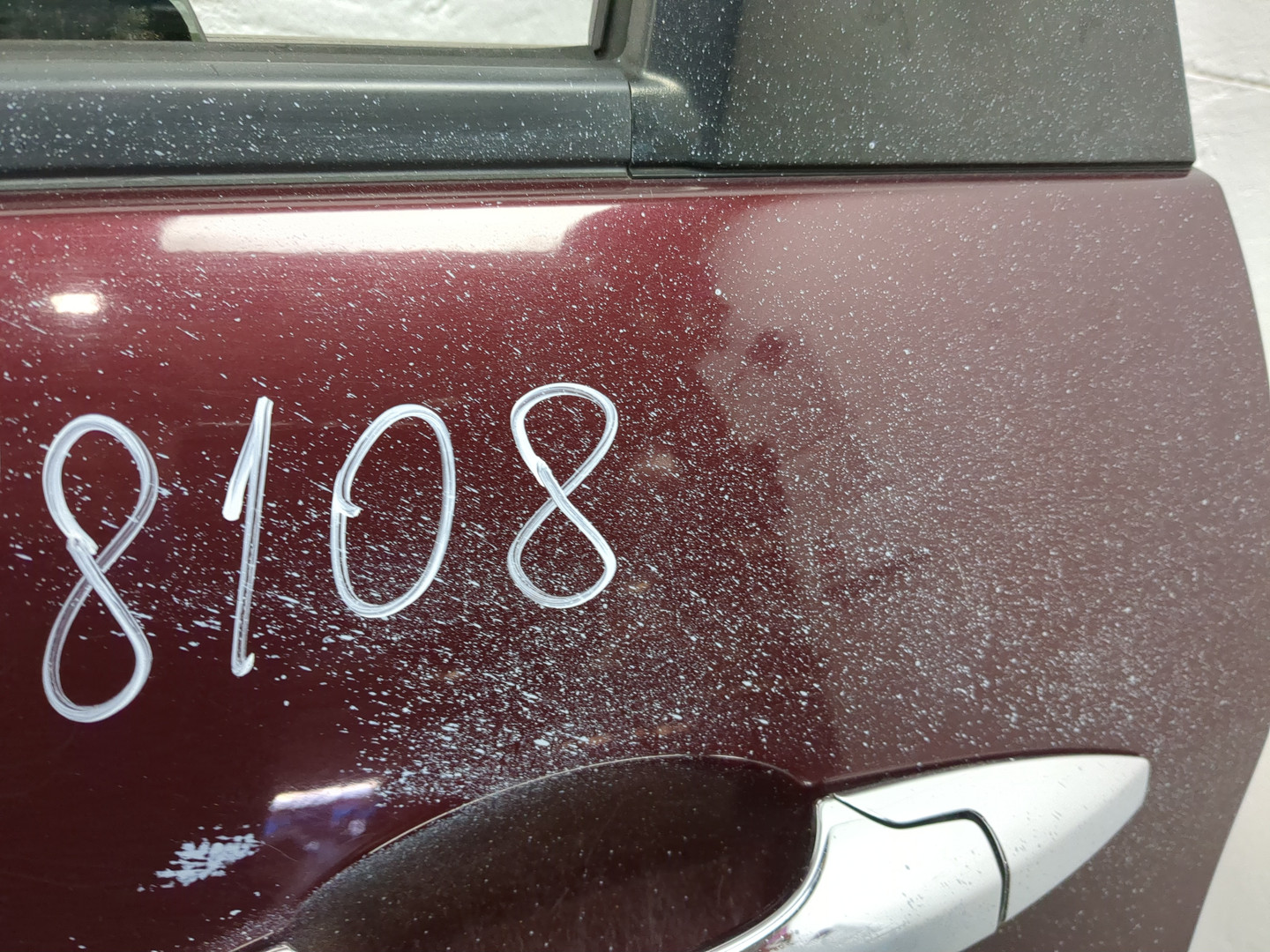 Дверь задняя левая