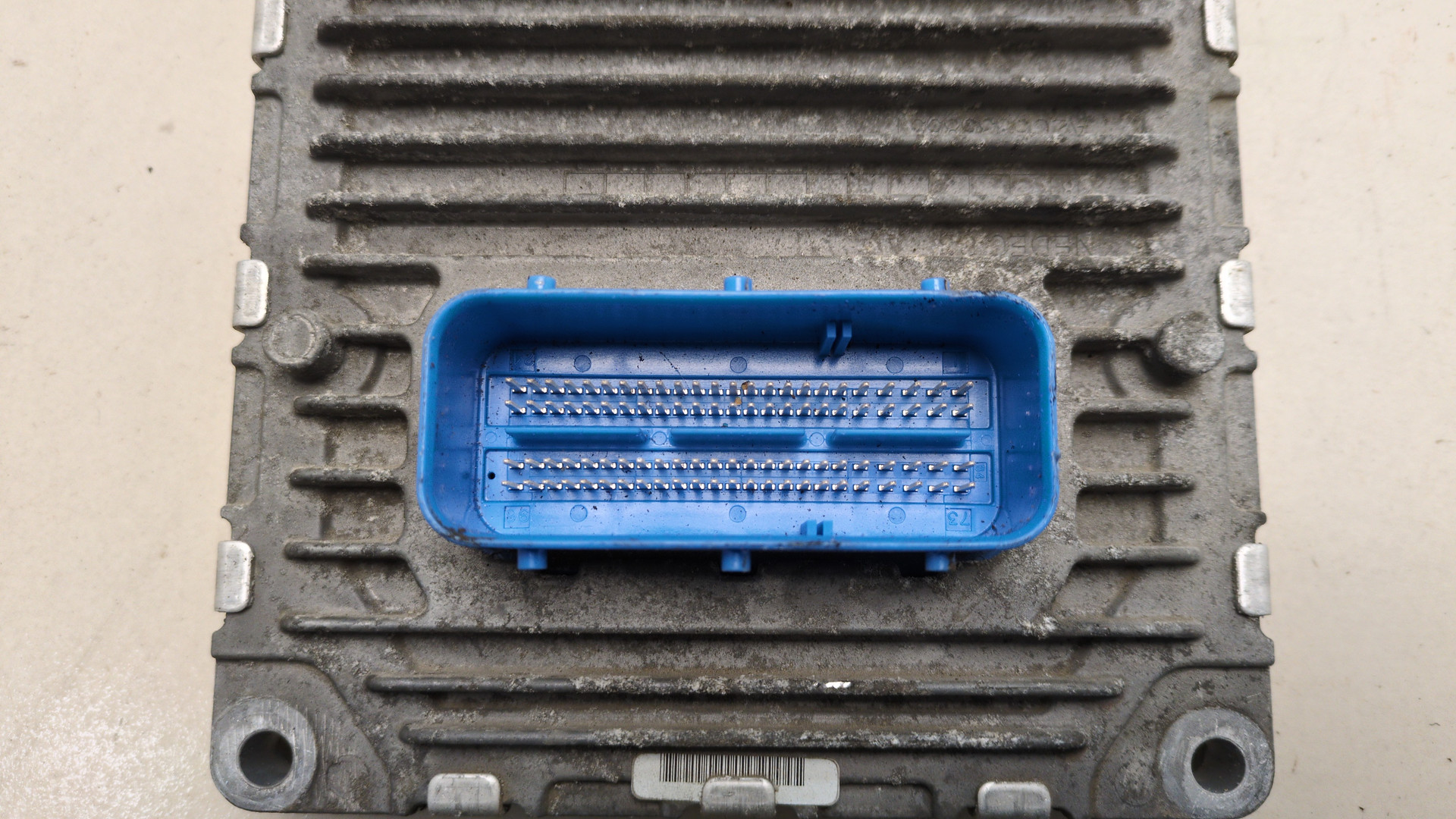 Блок управления двигателем