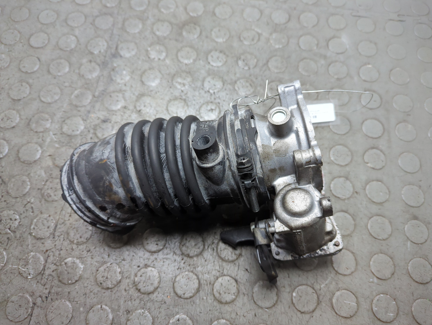 Заслонка дроссельная электрическая