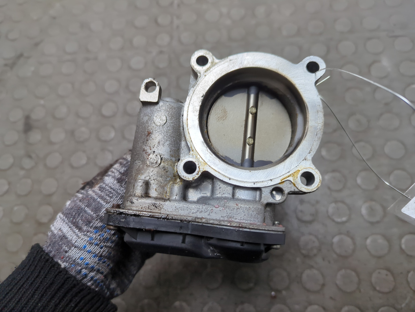 Заслонка дроссельная электрическая