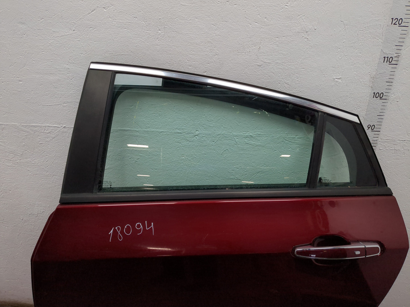 Дверь задняя левая