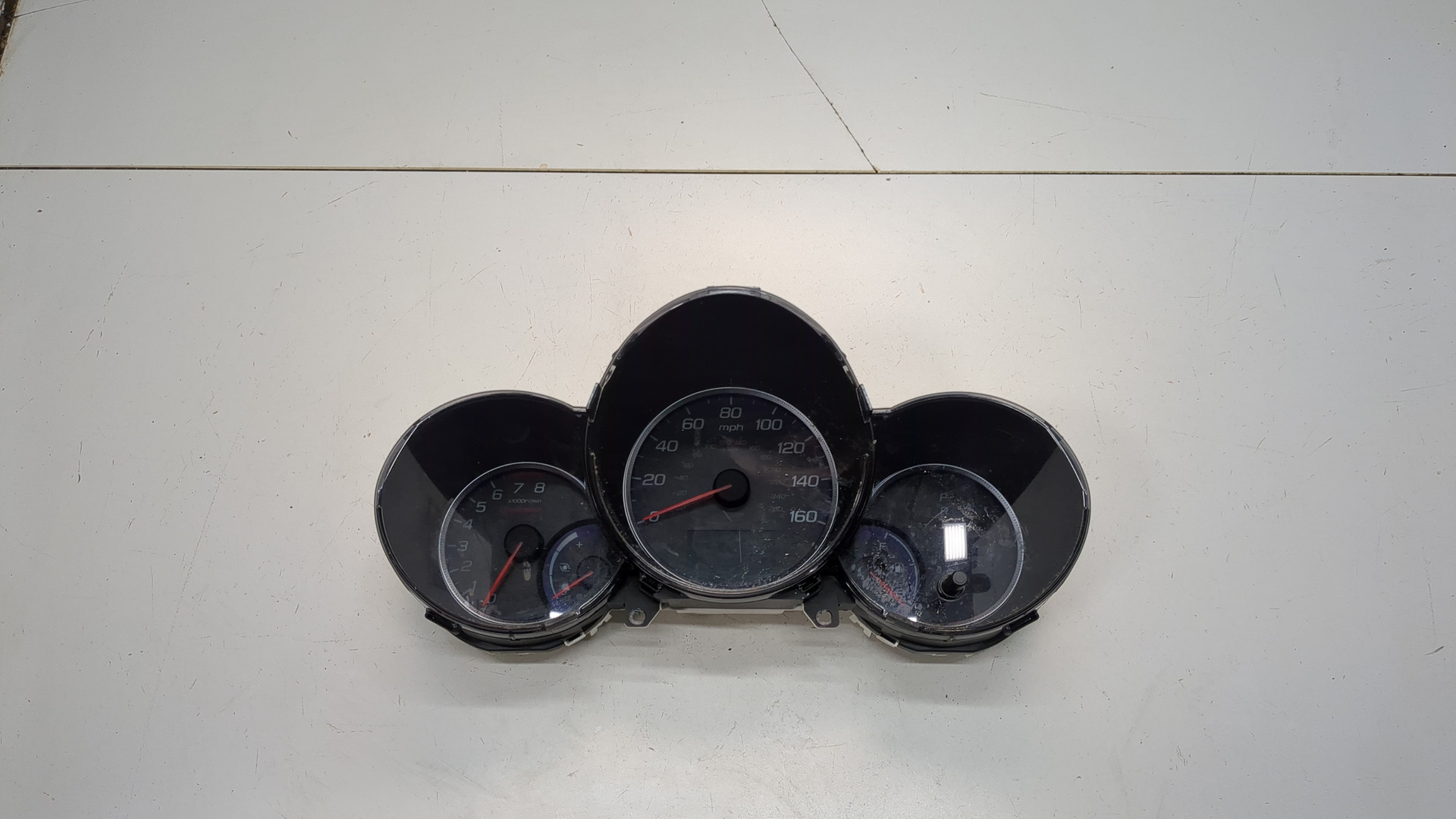 Панель приборов