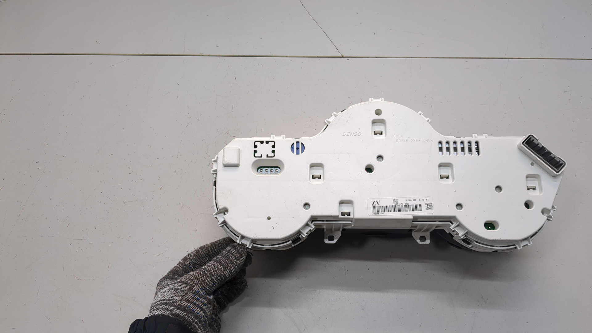 Панель приборов