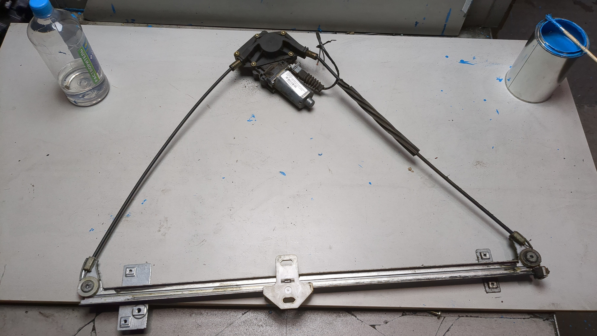 Стеклоподъемник электр. передний правый