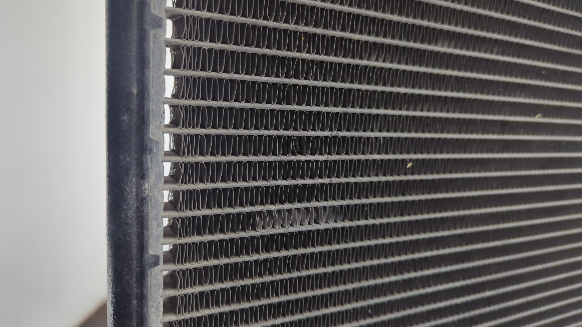 Радиатор кондиционера / конденсер