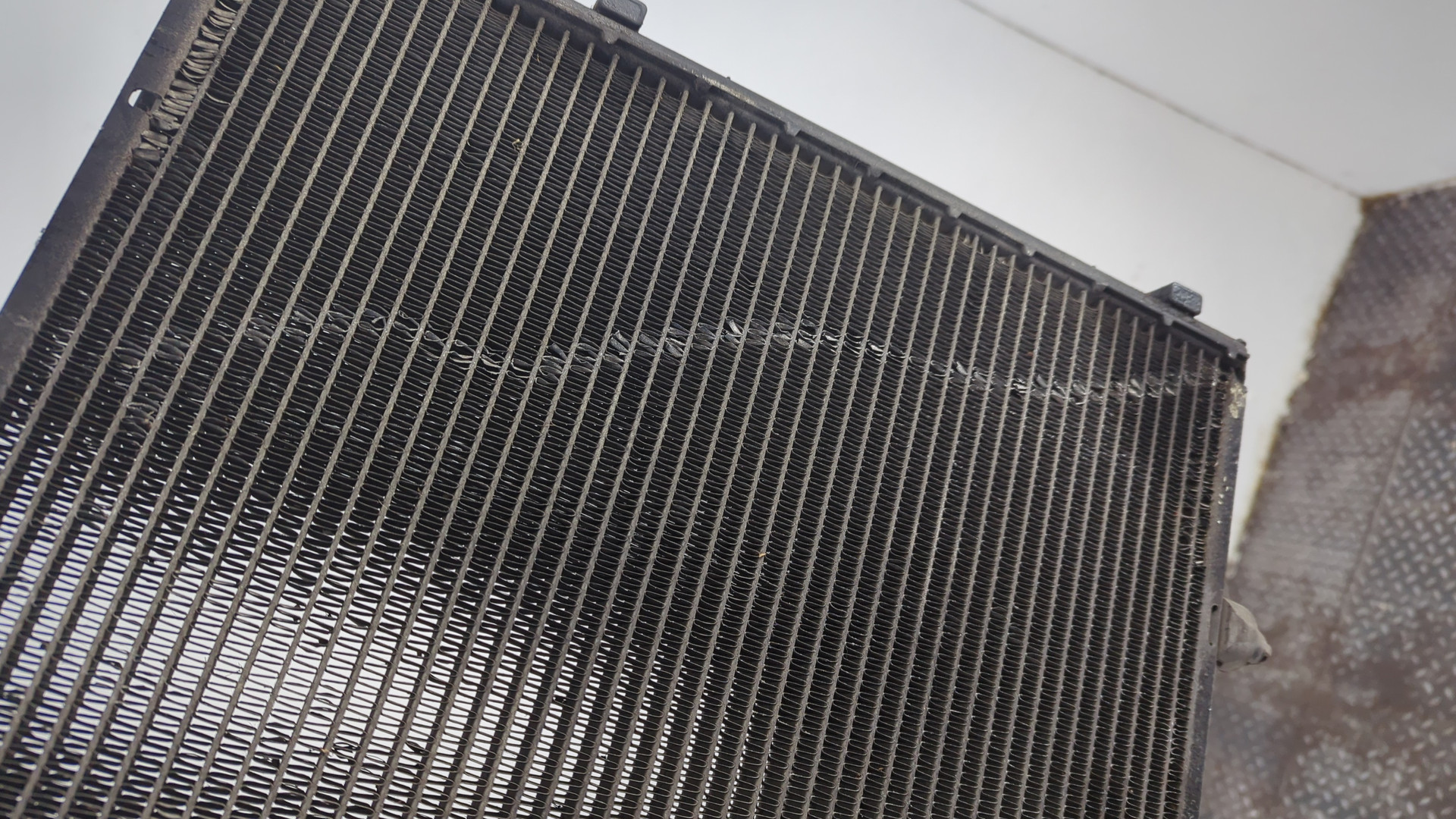 Радиатор кондиционера / конденсер