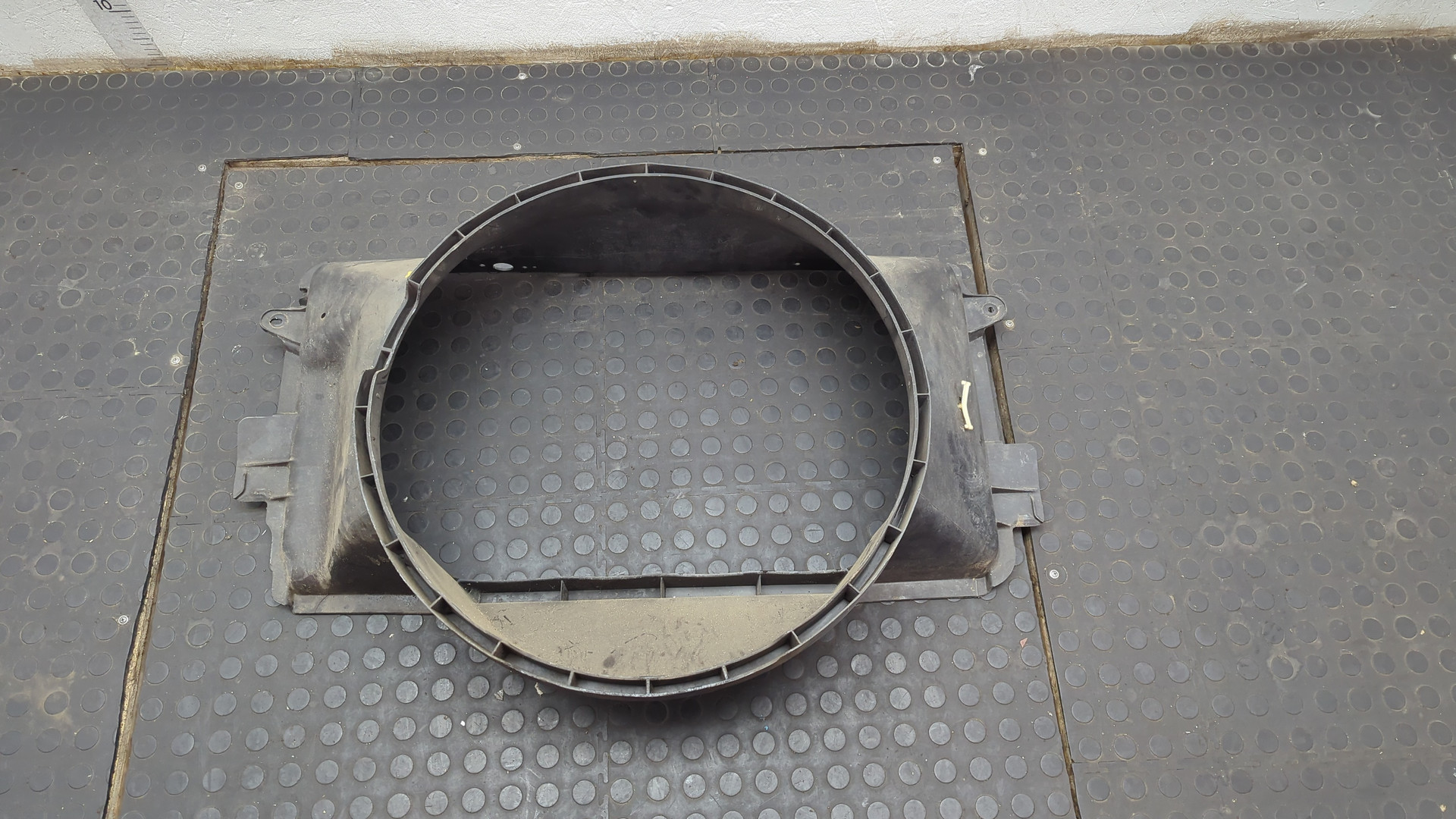 Диффузор вентилятора