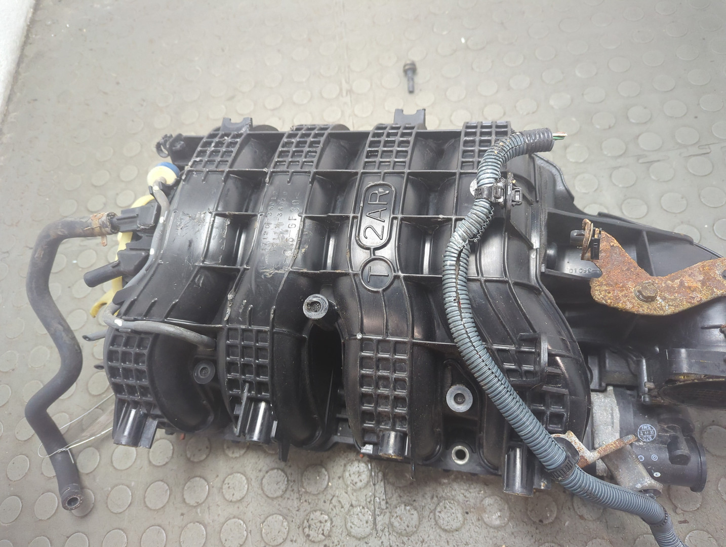 Коллектор впускной