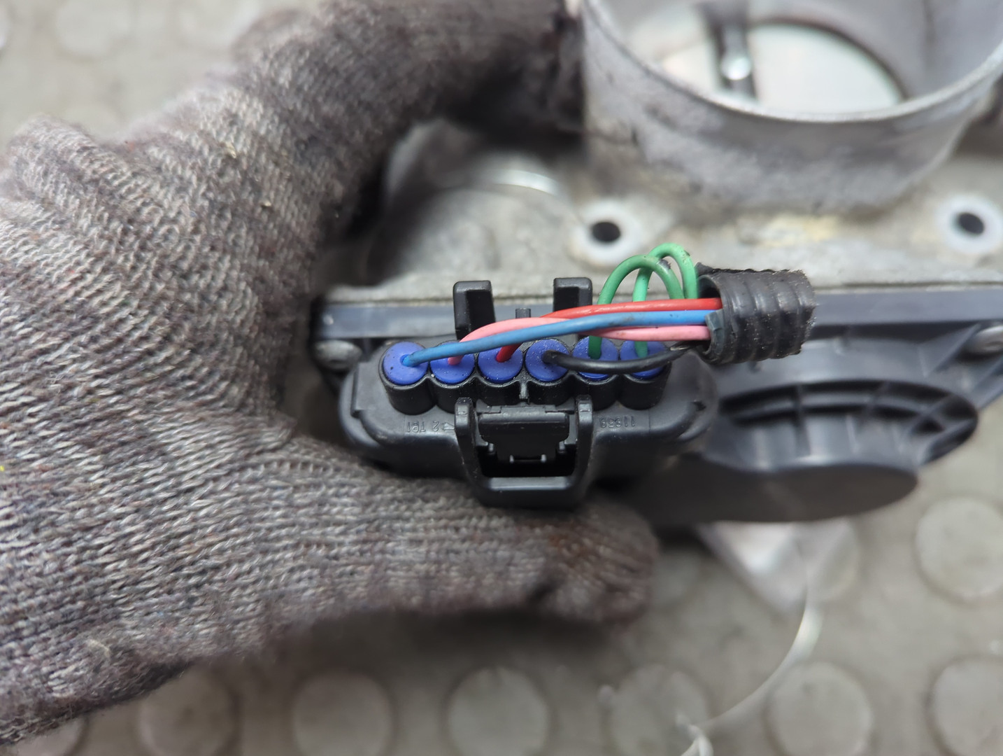 Заслонка дроссельная электрическая